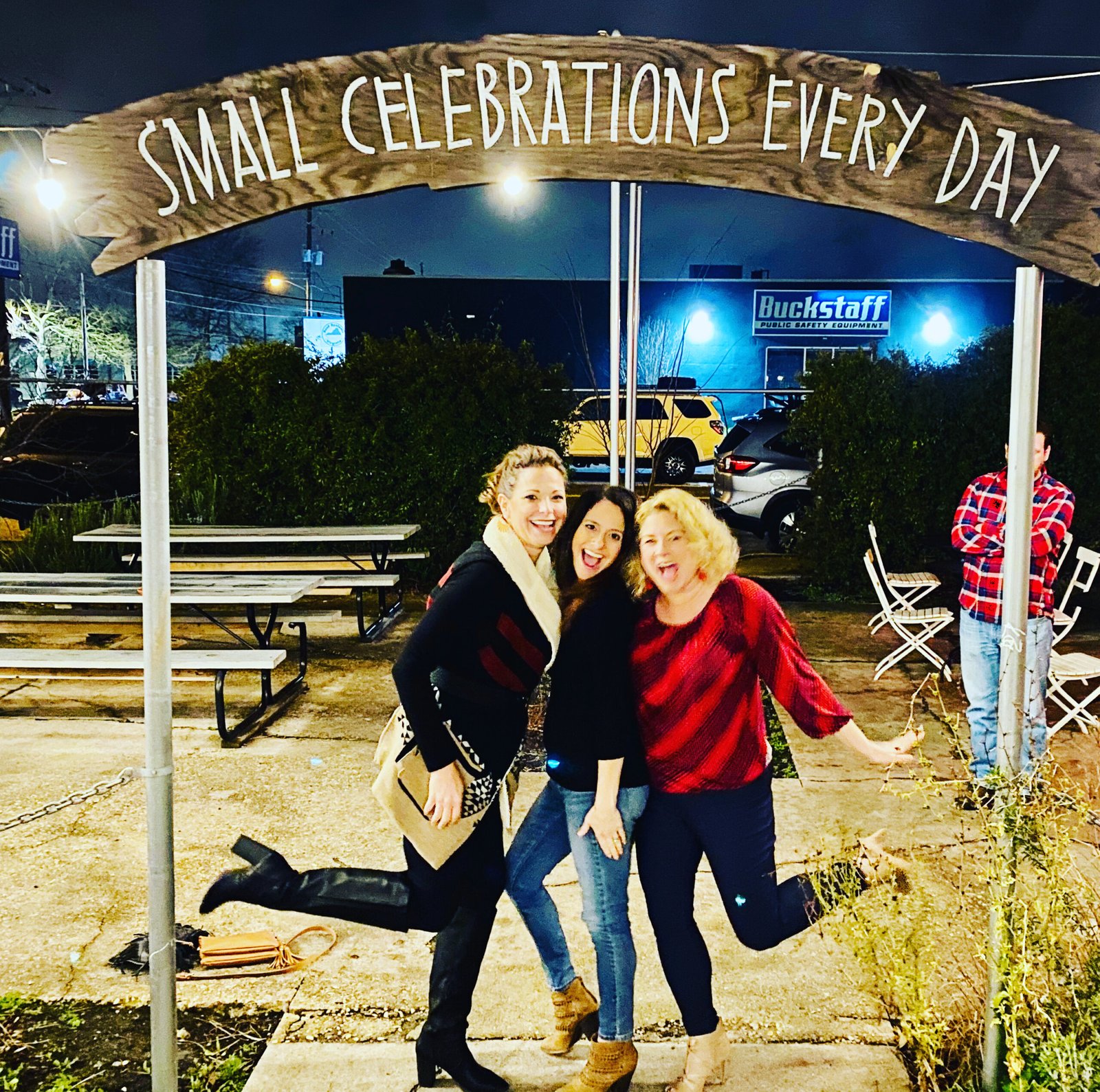 341B7372-4F57-41A2-B6B5-1448D1F74D31